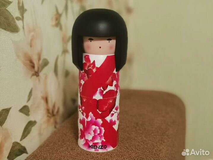 Flower by Kenzo Poppy bouquet Kokeshi