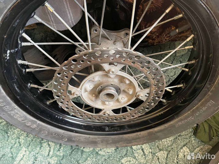 Колесо заднее на мотард R17 с резиной