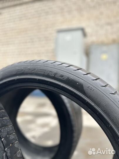 Pirelli P Zero 295/35 R21 204ZR