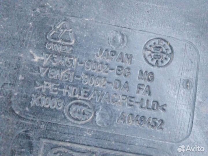 Бак топливный,Насос топливный Mazda3 1поколение