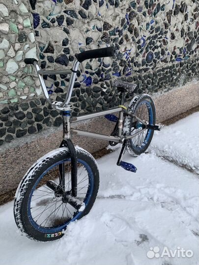 Трюковой велосипед bmx
