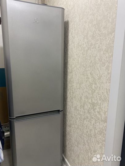 Холодильник indesit no frost