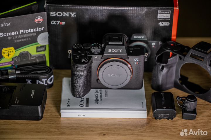 Продаю Sony ilce A7R IV Body. рст. Пробег 17155