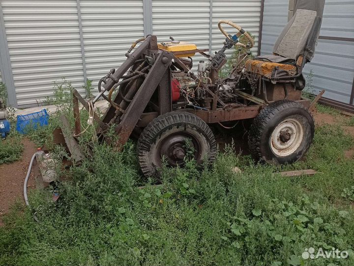 Мини-трактор, 2011