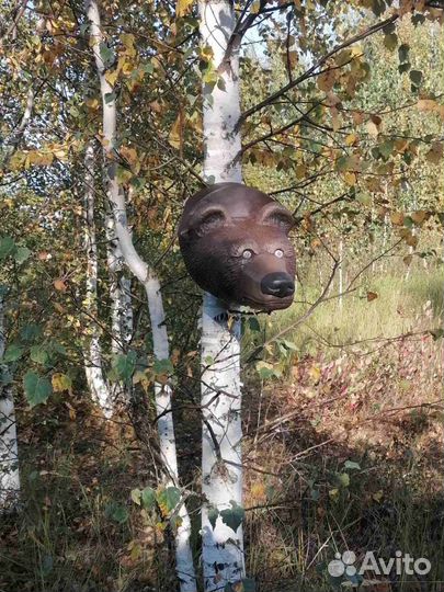 Голова медведя из дерева