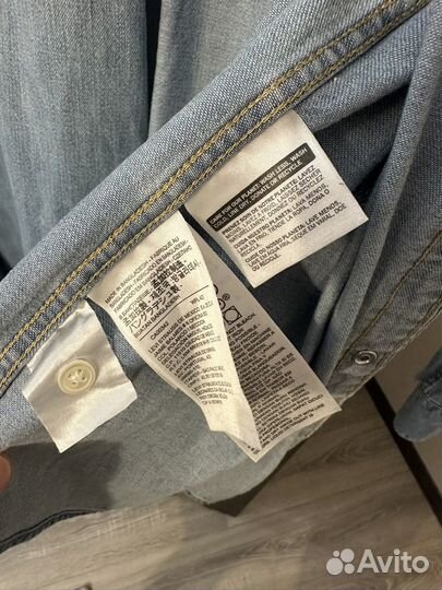 Джинсовая рубашка levis