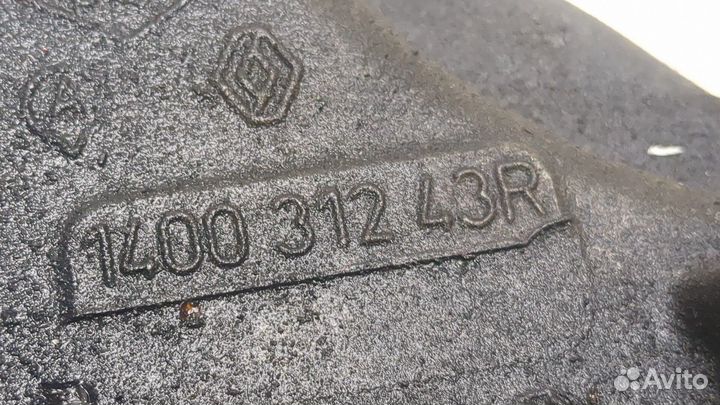 Коллектор впускной Opel Vivaro, 2016