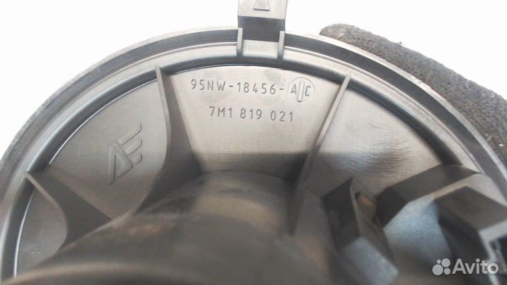 Двигатель отопителя Seat Alhambra, 1999