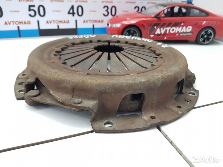 Корзина сцепления (Toyota Avensis)