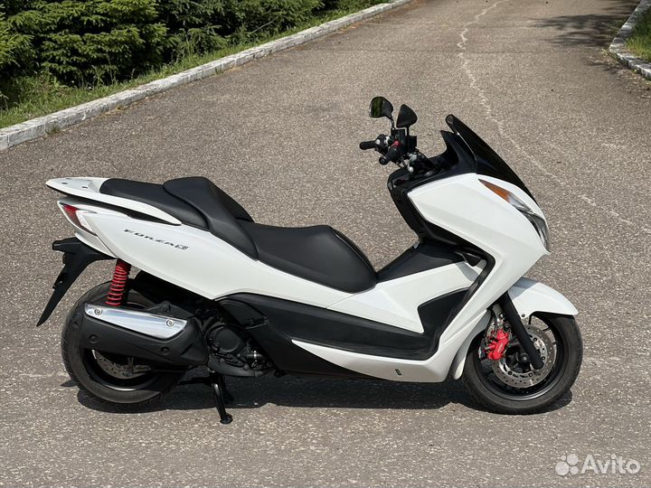 Скутер Honda Forza mf12 mf-12 максискутер