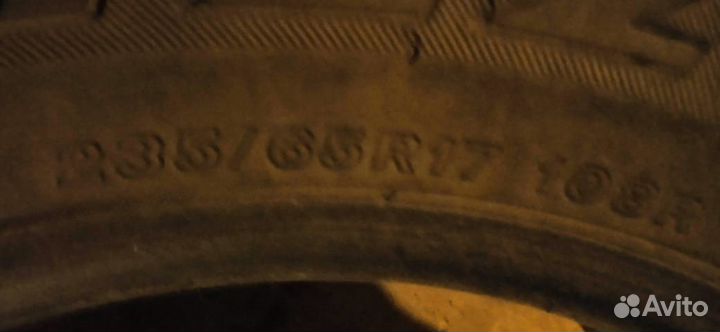 Bridgestone Blizzak DM-Z3 235/65 R17