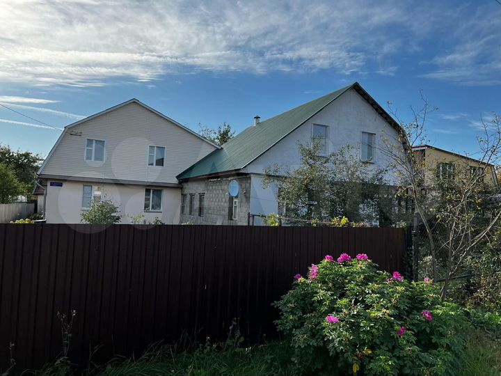 Дом 73,8 м² на участке 6,5 сот.