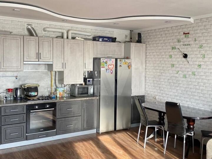 2-к. квартира, 79 м², 4/5 эт.