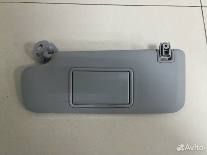 Козырек солнцезащитный внутри Chevrolet Cruze J300