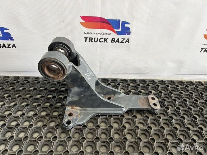 Кронштейн торсиона кабины Iveco Stralis