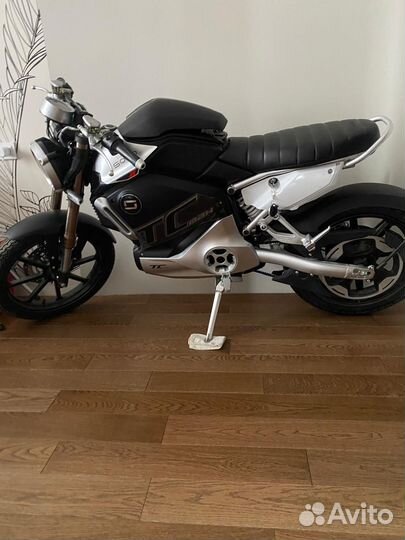 Электромотоцикл Super Soco TC MAX
