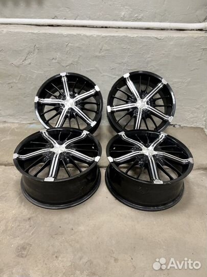 Диски R18 4/100 и 4/114.3