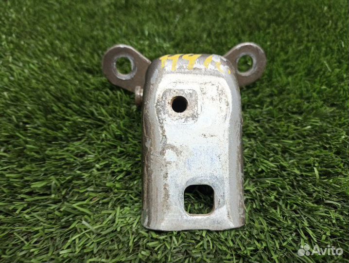 Петля двери нижняя задняя правая Ford Mondeo 3 B4Y