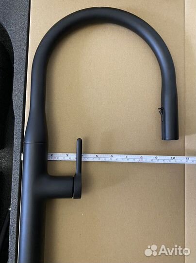 Смеситель кухонный с гибким изливом