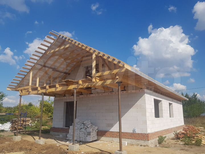 Дом 178 м² на участке 7,3 сот.