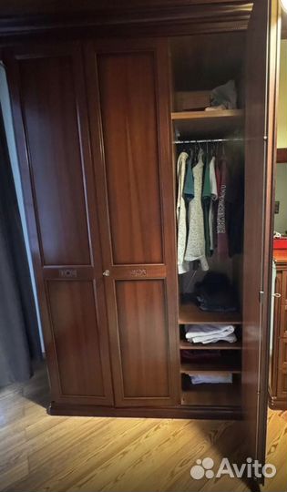 Шкаф массив италия venere avorio