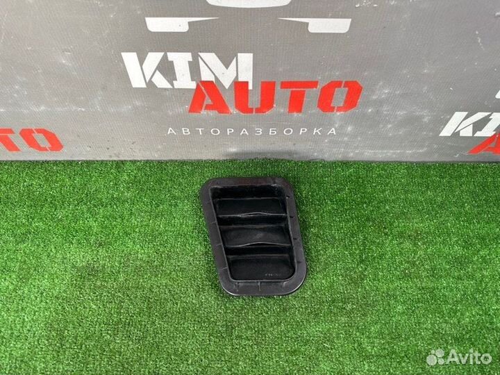 Решетка вентиляционная задняя левая Kia Rio 3 Ub