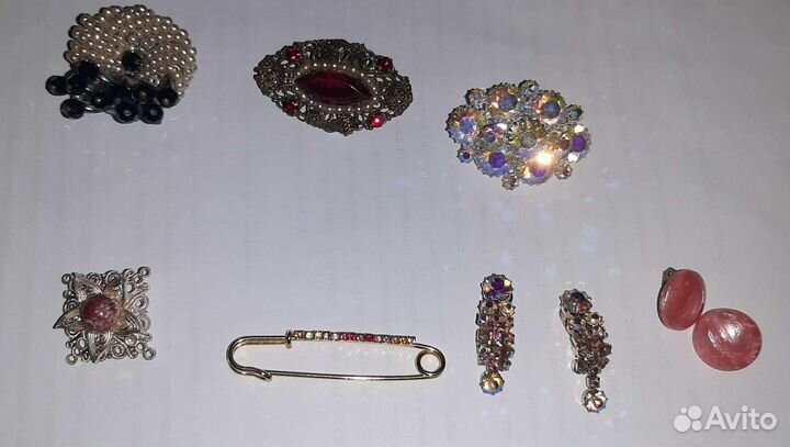Винтажные броши, клипсы