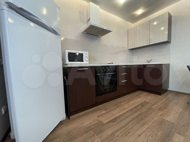 2-к. квартира, 52 м², 3/25 эт.