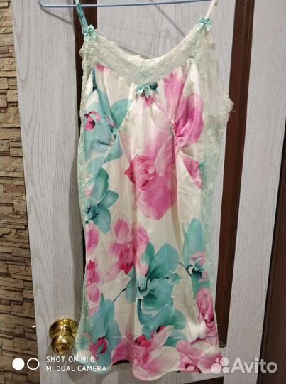 Халат шелковый женский