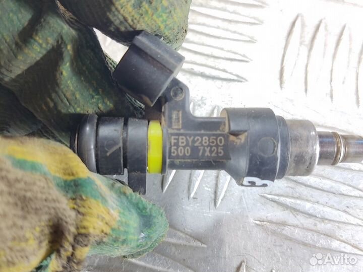 Форсунка двигателя Nissan X-trail 2007 2014