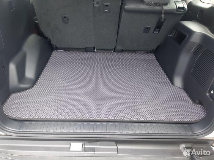 Коврик в багажник EVA
