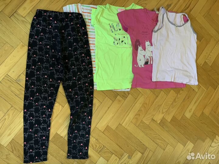 Продаю детские вещи