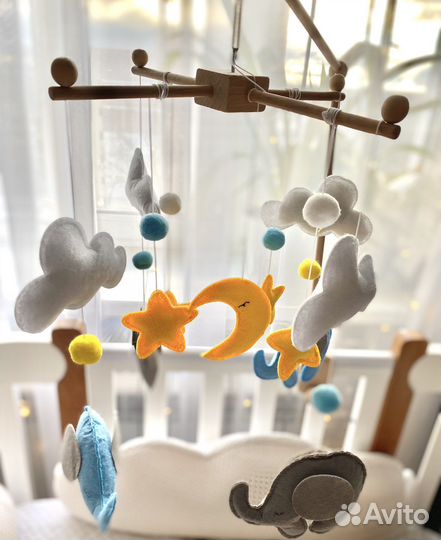 Мобиль из фетра