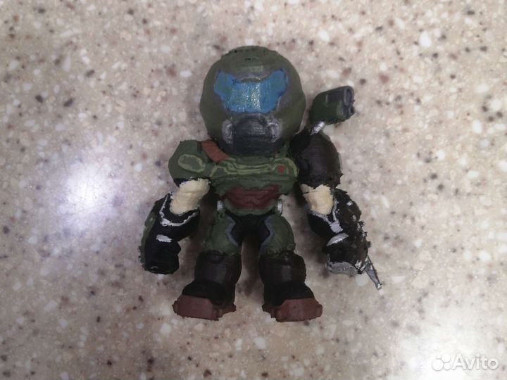 Фигурка Дум