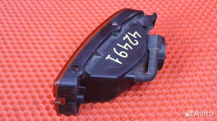 Поворотник передний левый Subaru Impreza 84441FA13