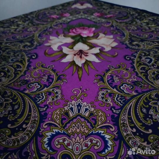 Шерстяной Павловопосадский платок