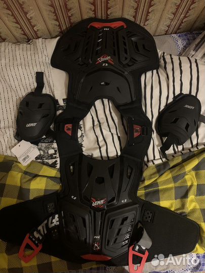 Панцирь leatt 4.5 Pro
