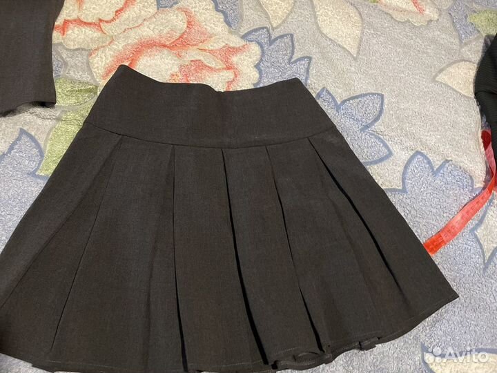 Школьный костюм