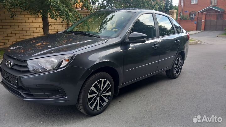 LADA Granta 1.6 AT, 2024, 5 км