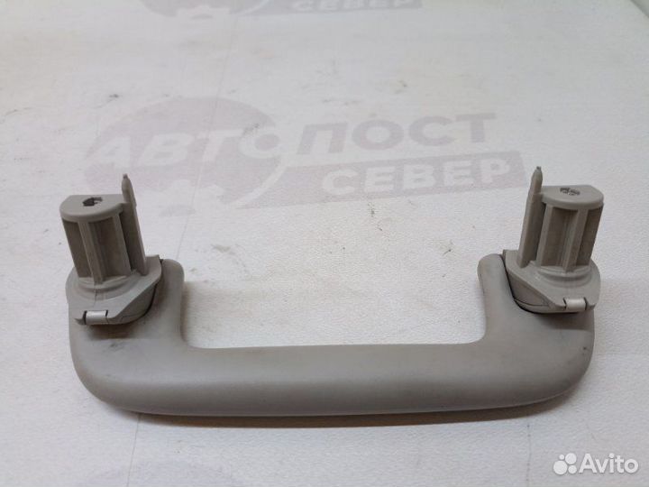 Ручка потолка передняя Toyota Avensis ZZT251