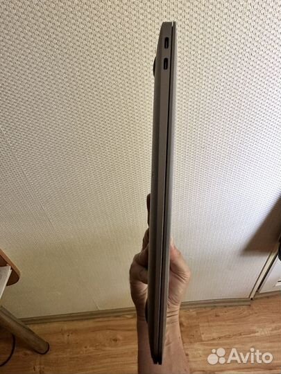 MacBook air m1 256, 16 циклов