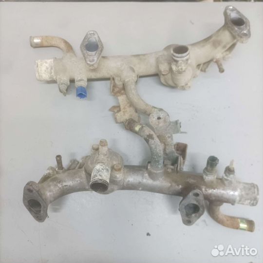 Термостат / корпус термостата Nissan Maxima A33