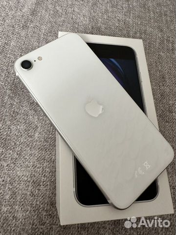 iPhone SE (2020), 128 ГБ объявление продам