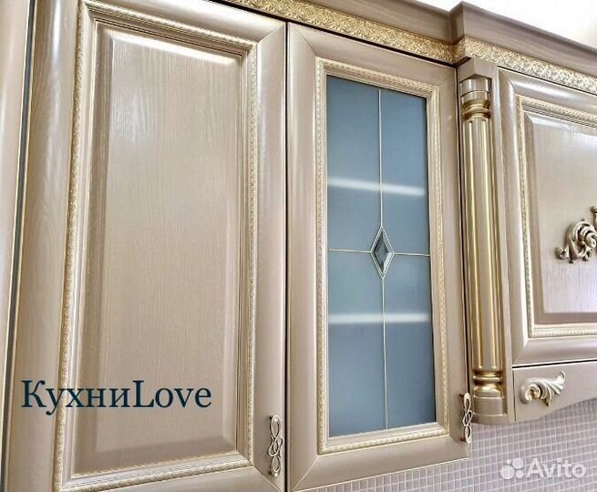 Кухня из массива натурального дерева