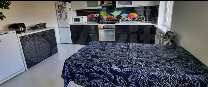 Дом 195 м² на участке 10 сот.