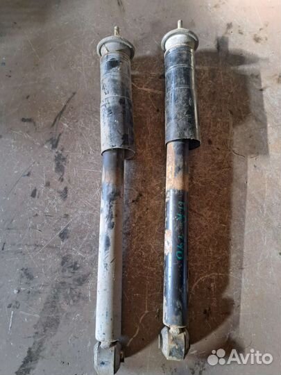 Амортизатор передний Mercedes W140