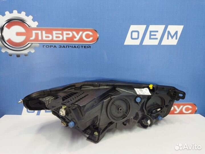 Фара левая Jaguar XE