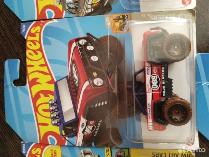 Машинки Hotwheels