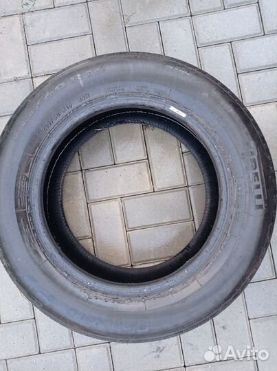 Pirelli Cinturato P7 215/60 R16