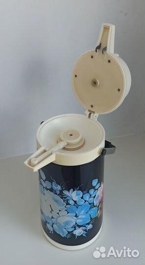 Термос с помпой 2,2л